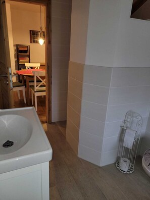 Interior - "Holiday apartment in the Lehnenhof" Rural, not far from the Baltic Sea (Lehnenhof)