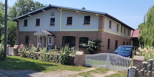 "Holiday apartment in the Lehnenhof" Rural, not far from the Baltic Sea