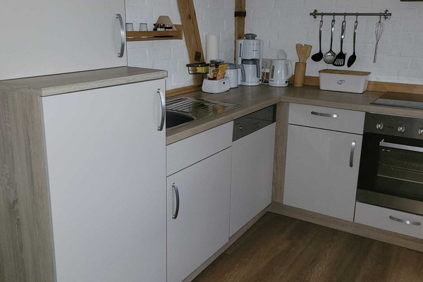 Køleskab, ovn, kogeplade, opvaskemaskine