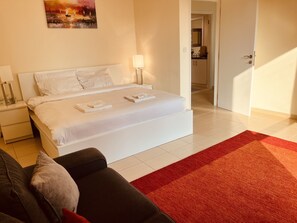 4 bedrooms, WiFi
