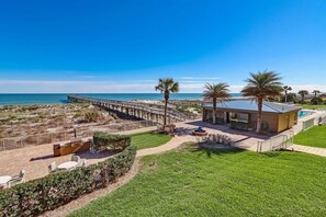 Terrace/patio - Beachfront Beauty: Condo with Pier Access! (Fernandina Beach)
