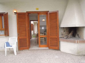 Outdoor dining - Holiday apartment with parking (Bibione)
