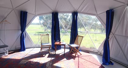 Moon - Self Catering Dome accommodation with private deck, BBQ and lawn