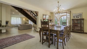 Vila Comfort | Ruang makan