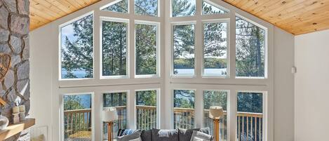 TV, fireplace, streaming services