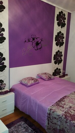 3 bedrooms, WiFi, bed sheets