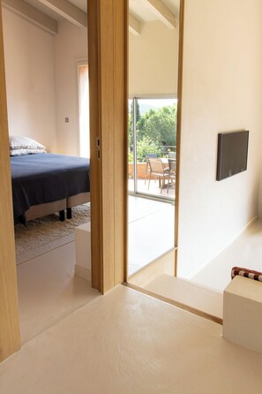 6 Schlafzimmer, Bügeleisen/Bügelbrett, WLAN, Bettwäsche