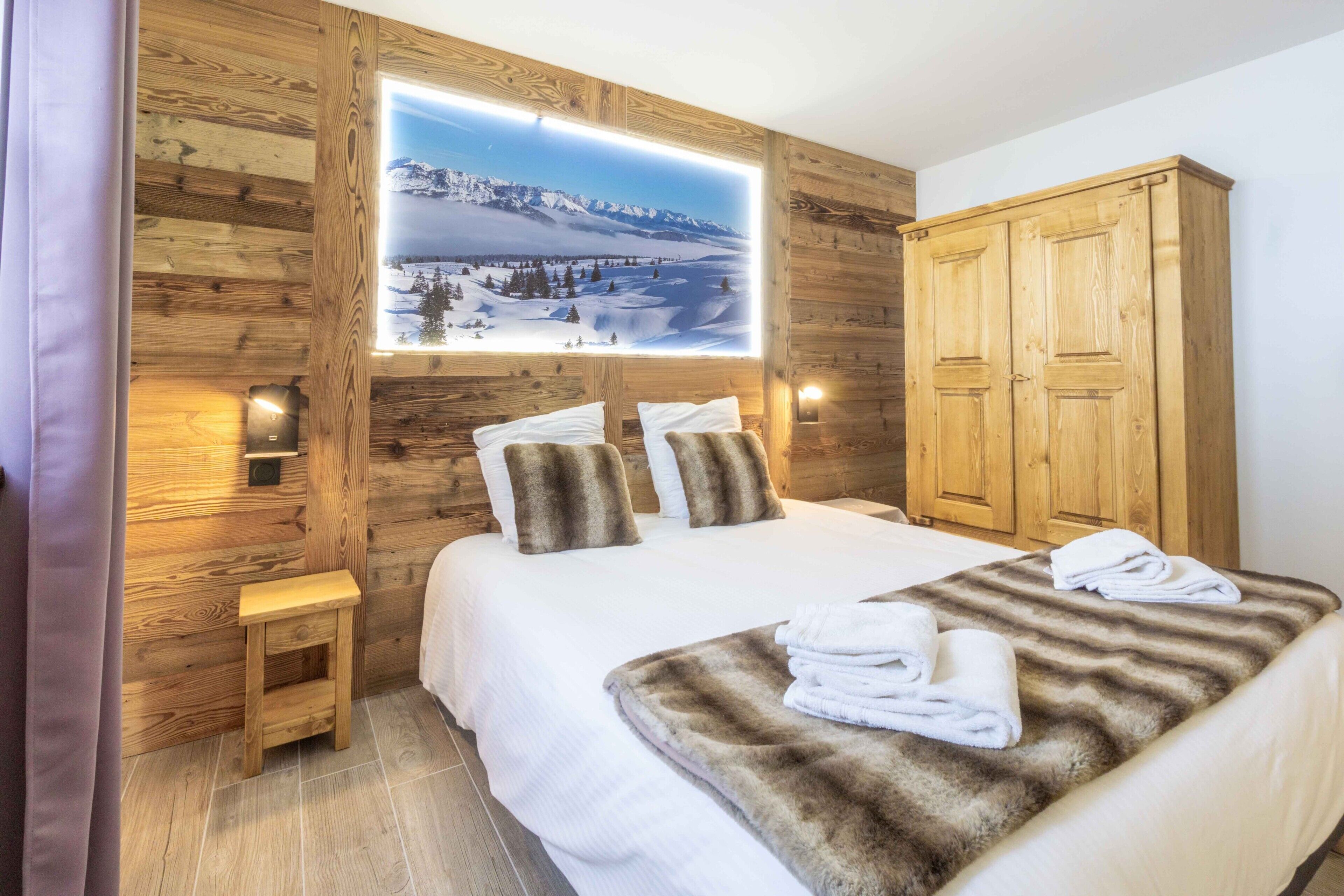 5 chambres, fer et planche à repasser, Wi-Fi gratuit, draps fournis