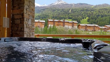 Idromassaggio all'aperto