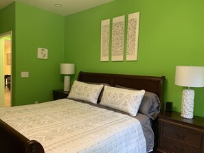 3 dormitorios, escritorio, wifi y ropa de cama