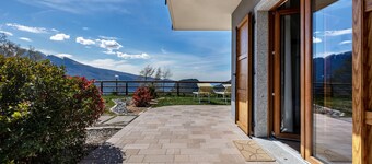 Apartment 'Bocca Nevese Abete' with Lake View, Private Terrace and Wi-Fi