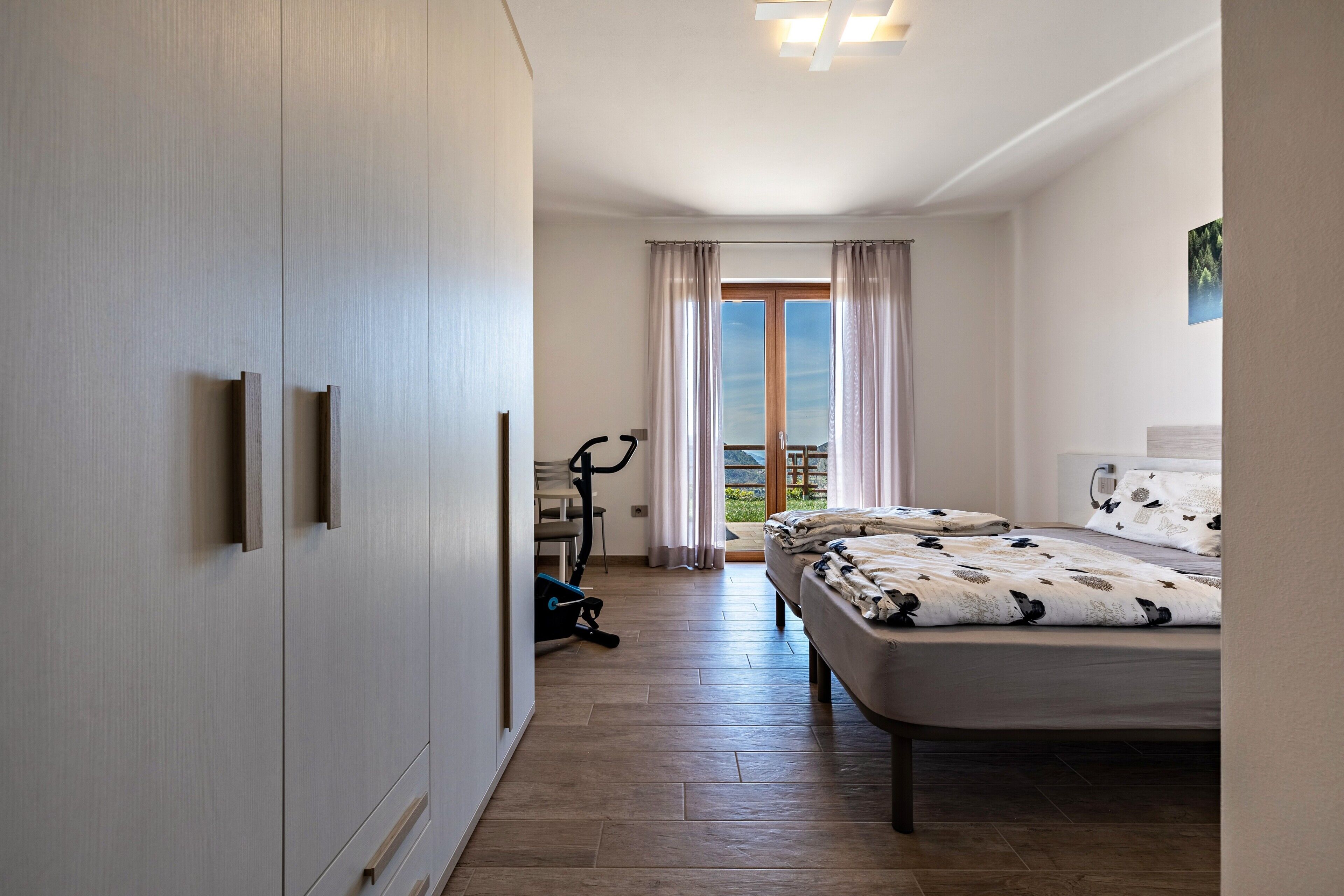 2 camere, ferro/asse da stiro, Wi-Fi gratuito, lenzuola