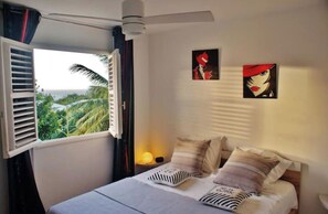 2 chambres, bureau, fer et planche à repasser, Wi-Fi gratuit