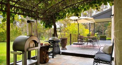 Noonameena - Stunning Outdoor Entertaining!