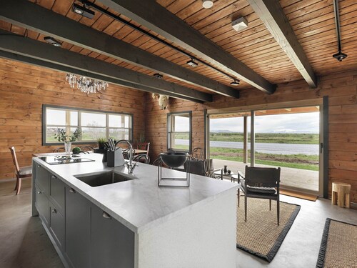 Laxa Lodge - Luxury Villa with amazing view.