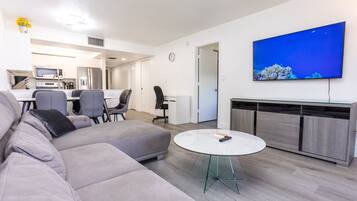 Smart-TV, PC-skjermer og printere