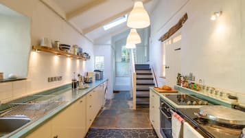 Ferienhaus | Eigene Küche | Kühlschrank, Geschirrspüler, Wasserkocher, Toaster