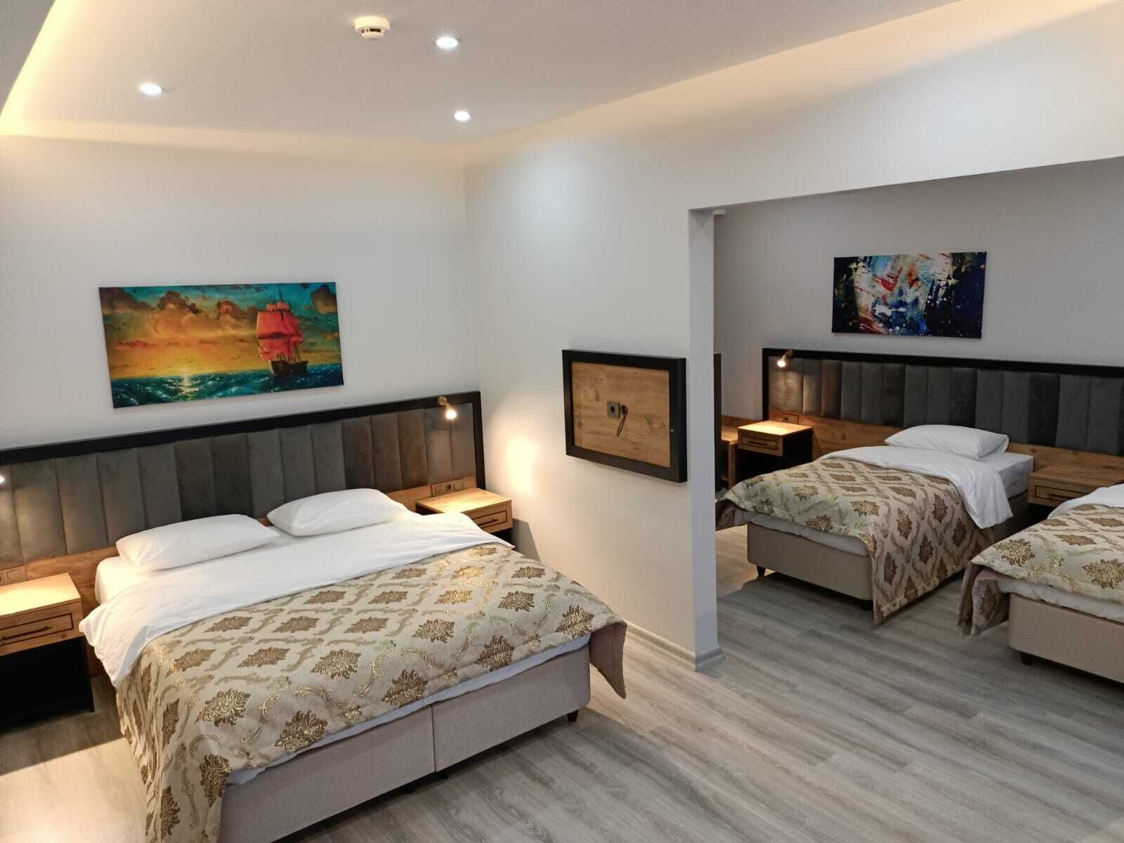 家庭四人房 | 迷你吧、笔记本电脑工作区、隔音、免费 WiFi