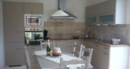 Charming house for 6 people in EGUISHEIM - GĂźte LIBELLULE