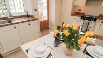 Fridge, dishwasher, electric kettle, toaster