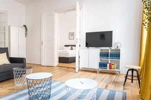 1 chambre, fer et planche à repasser, Wi-Fi, draps fournis
