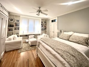 4 bedrooms, iron/ironing board, free WiFi, bed sheets