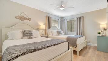 2 bedrooms, desk, iron/ironing board, free WiFi
