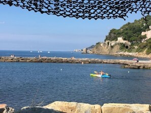 Sun loungers