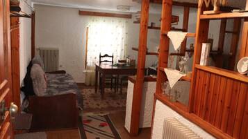 3 間睡房、Wi-Fi、床單