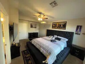 4 bedrooms - Super Bowl zone home (Glendale)