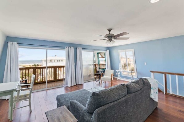 Smart TV, books, offices