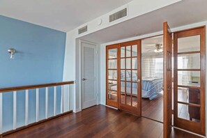 4 bedrooms, desk, iron/ironing board, travel cot - OceanViews, Pool, Hot Tub (St. Augustine)