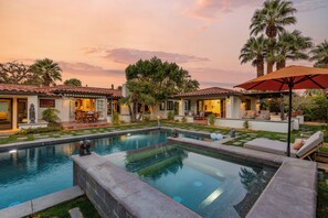 Una piscina riscaldata