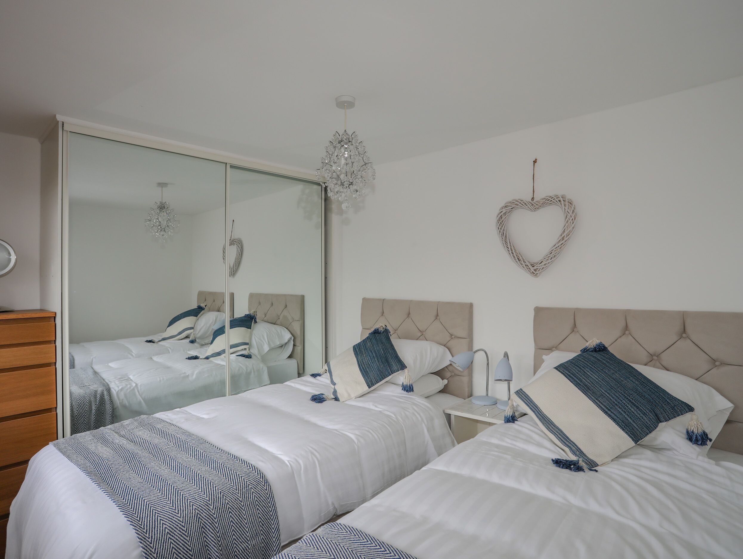 2 bedrooms, individually decorated, individually furnished, free WiFi