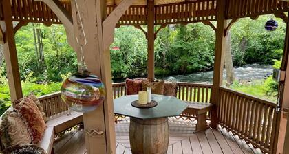 Limited Deal! Cozy Creekside Retreat âą Maggie Valley âą Smoky Mountains Book Now!