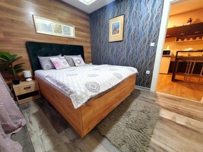 1 dormitorio, tabla de planchar con plancha, wifi gratis