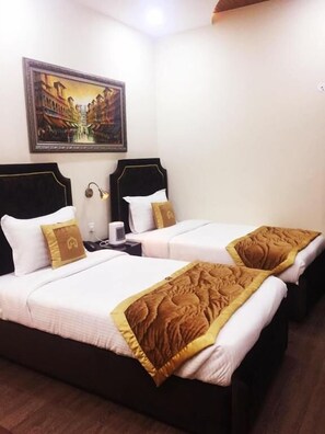 Dobbeltrom – deluxe | Strykejern/-brett og wi-fi (inkludert)