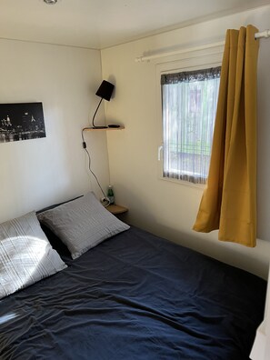 2 chambres, draps fournis