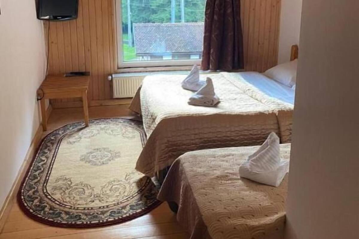 Eenvoudige kamer, 1 queensize bed, niet-roken | 1 slaapkamer, gratis wifi