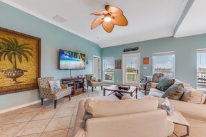 Casa (4 Bedrooms) | Servicio de la propiedad