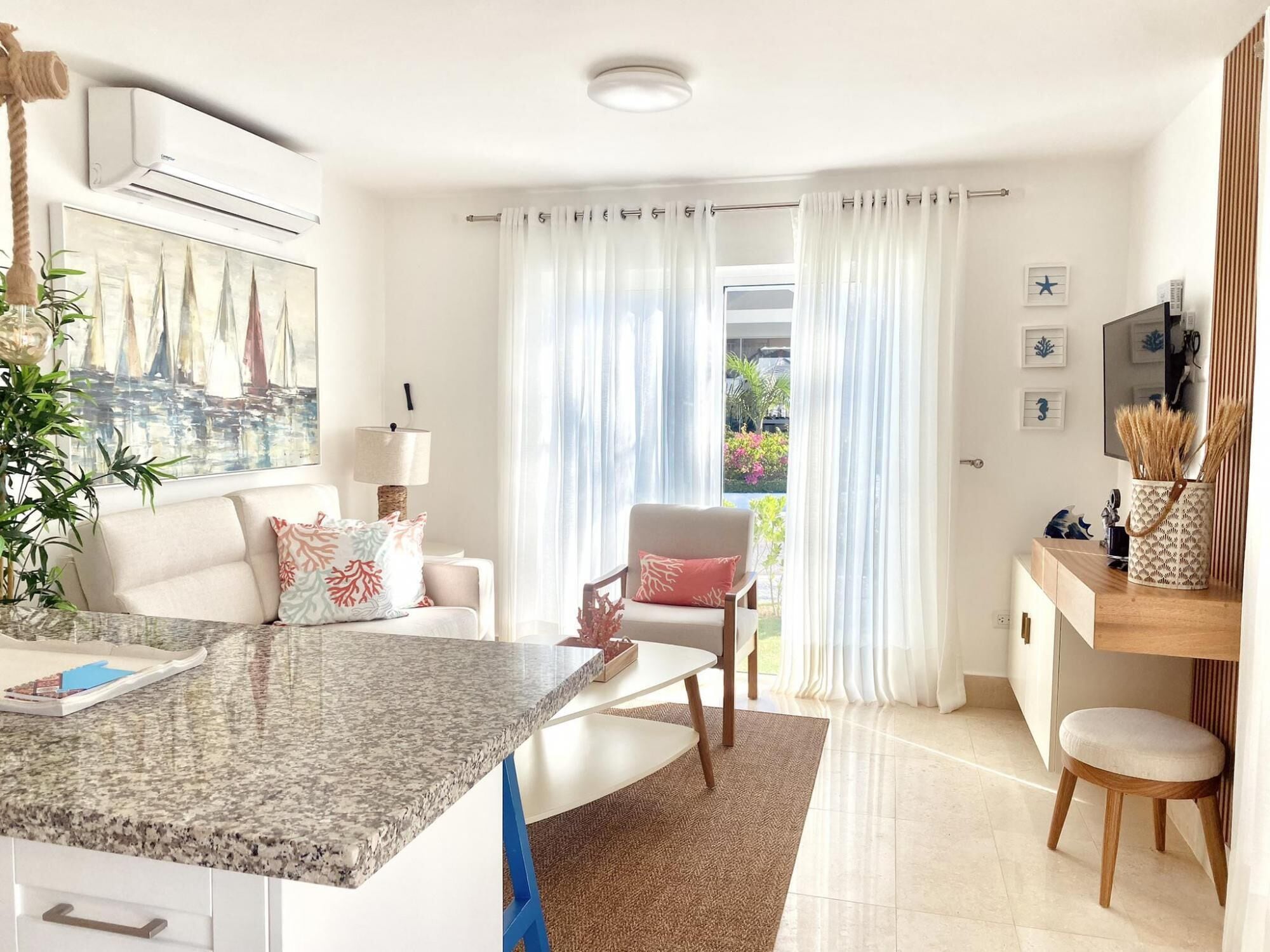 Green One V604 in Puerto Plata