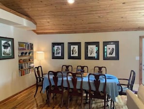 Dining - Lake house with million dollar view & hot tub (Perryville)