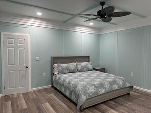 3 bedrooms, free WiFi, bed sheets