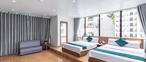 Panoramic Quadruple Room | Premium bedding, minibar, individually decorated, individually furnished