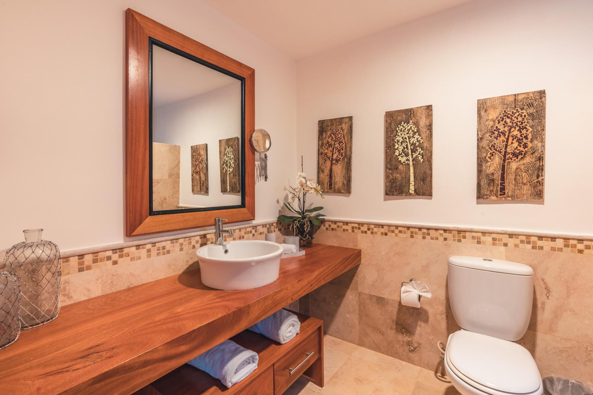 Photo - Charming villa with ocean view in Puerto Bahia