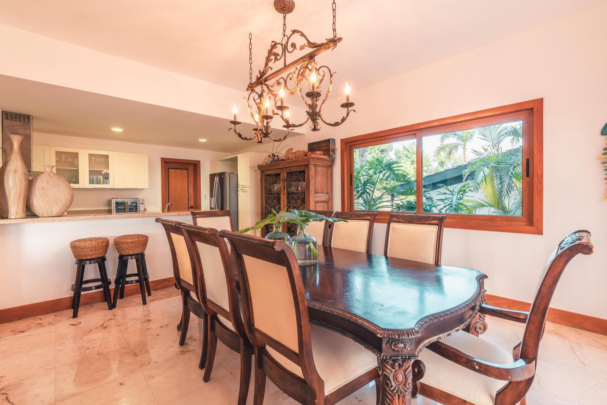 Photo - Charming villa with ocean view in Puerto Bahia