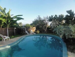 Piscine extérieure, piscine chauffée
