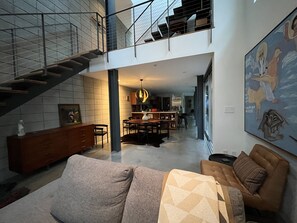 Living area - Architectural Modern Venice Beach Home-walk to beach and fabulous restaurants !! (Los Angeles)