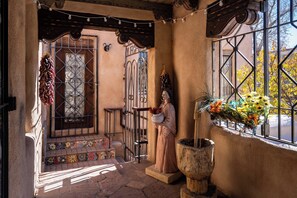 House (3 Bedrooms) | Property amenity - Turquoise Butterfly by Kokopelli Property Management (Santa Fe)