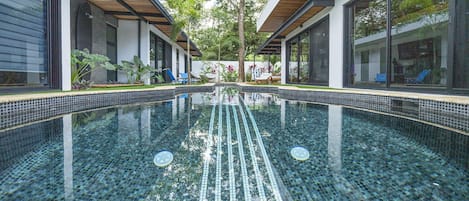 Talo | 4 makuuhuonetta